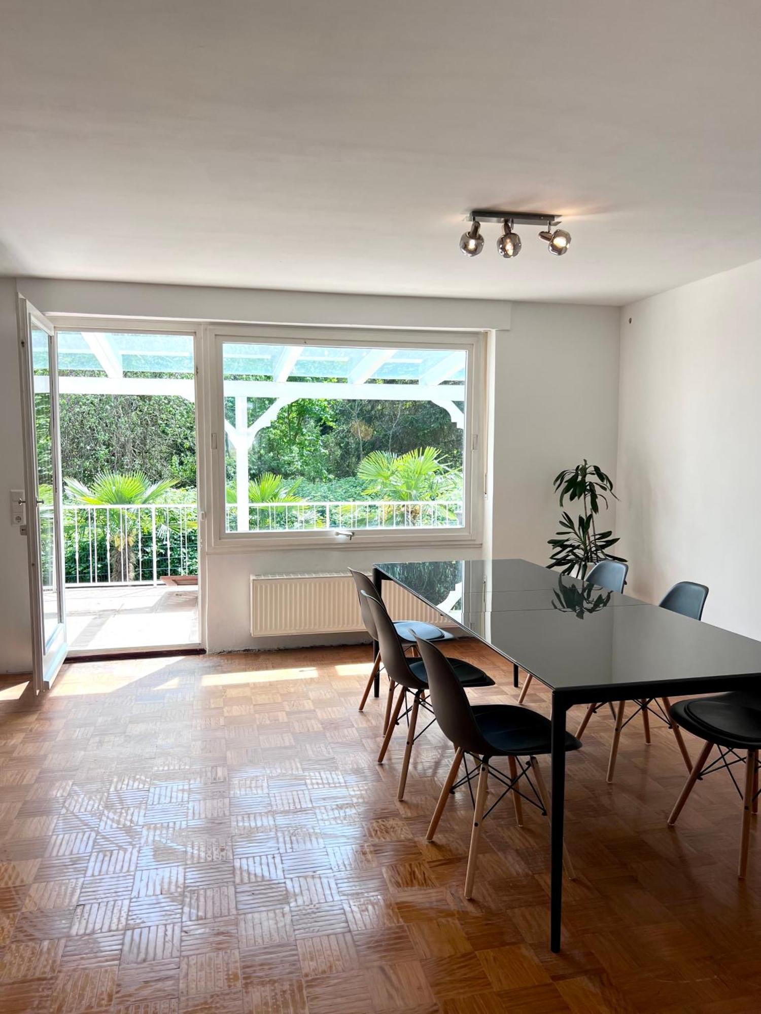 Privates Ferienhaus Mit Pool & Whirlpool Zentral In Bad Dürkheim Esterno foto